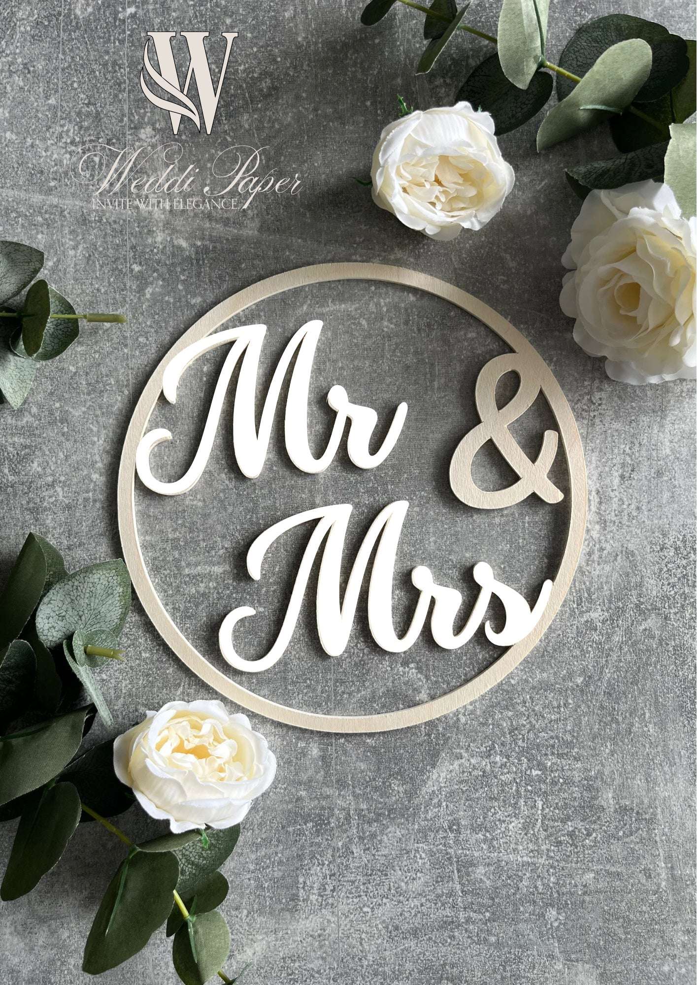 “Mr & Mrs” Wedding Sign Made of Wood